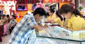 Giá vàng hôn nay vàng SJC giảm sâu phiên 19/11