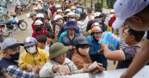 Khát nước sạch giữa vùng rốn lũ Đăk Lăk