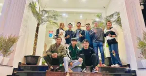 Hỗ trợ du khách kẹt mưa lũ ở Đà Lạt
