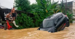 Lũ lụt châu Á gây hơn 600 người thiệt mạng