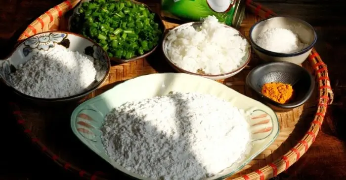 Cách làm bánh xèo giòn rụm: Bí quyết vàng ươm như nhà hàng