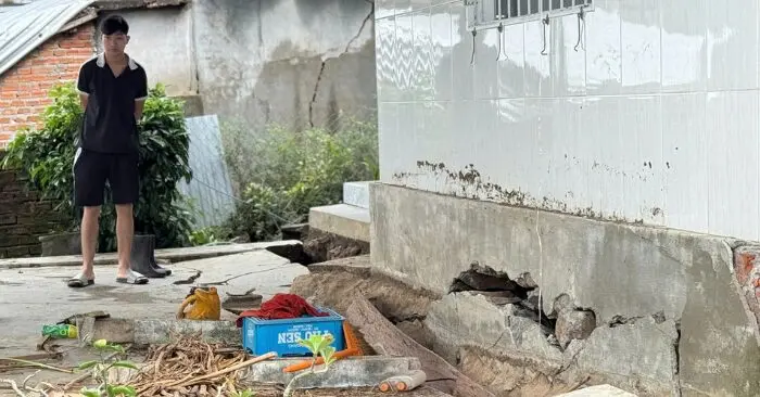 Sụt lún đất Đắk Lắk: 116 người dân khẩn cấp sơ tán vì nhà sập, nứt toác