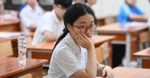 phụ huynh Hà Nội mong được thi lớp 10 sớm