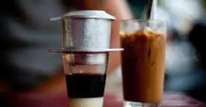 Cà phê ảnh hưởng sức khỏe tuổi trung niên: Hiểu đúng uống tốt