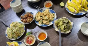 bữa cơm 0 đồng lan tỏa ấm áp đến đoàn cứu trợ Thái Nguyên