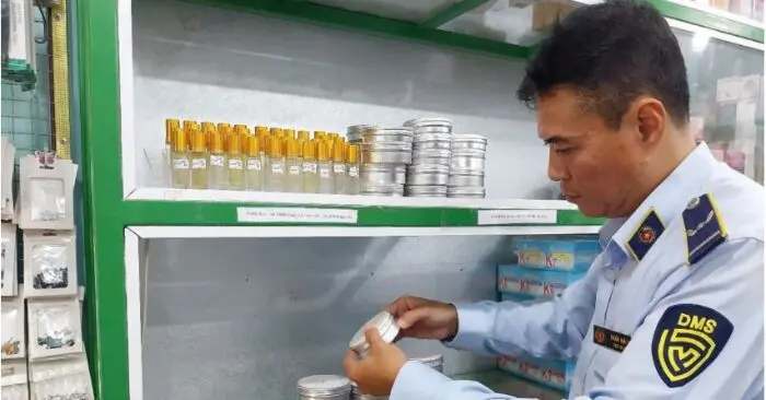 TPHCM truy quét hàng giả cuối năm