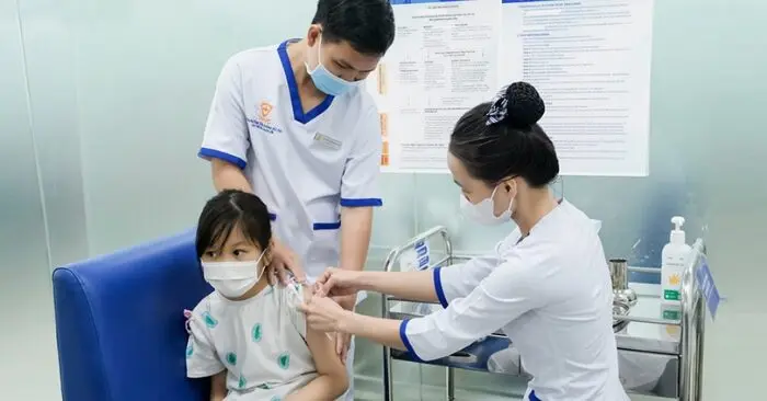 Cúm A tăng nhanh: Ngăn chặn lây lan trong cộng đồng