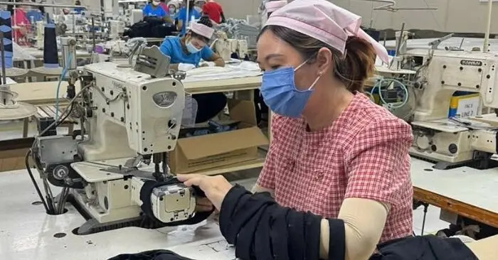 Hàng nghìn công nhân bất an trước nguy cơ mất việc cận Tết