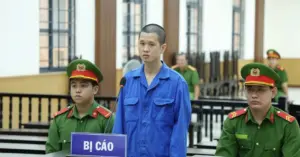 Có 4 tiền án, trộm 66 iPhone lĩnh thêm án tù