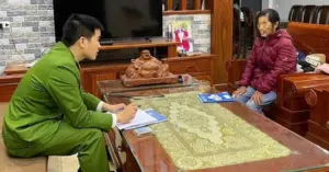 Công an đến tận nhà ngăn người phụ nữ sập bẫy lừa đảo