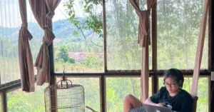 Đánh cược tương lai khi cho con thôi học