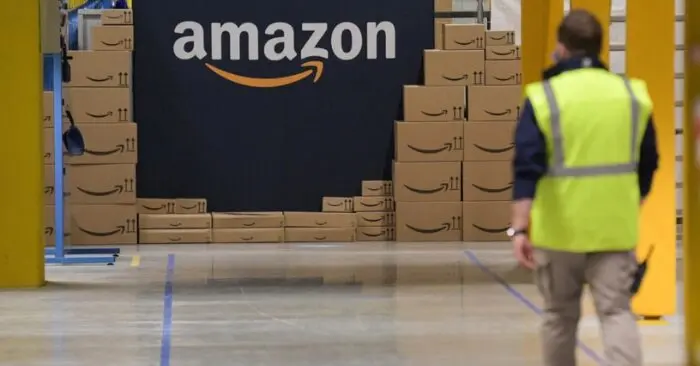 Nhân viên Amazon lo ngạ