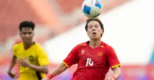 Bán kết bóng đá nam SEA Games 33
