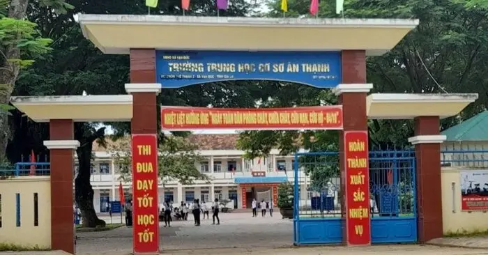 Kỷ luật Phó hiệu trưởng