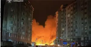 Nga không kích Kiev