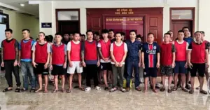 Tín dụng đen lãi nặng