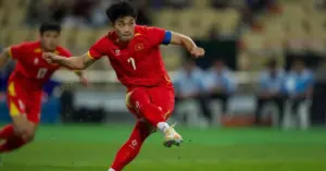 U22 Việt Nam ngược dòng thắng Thái Lan