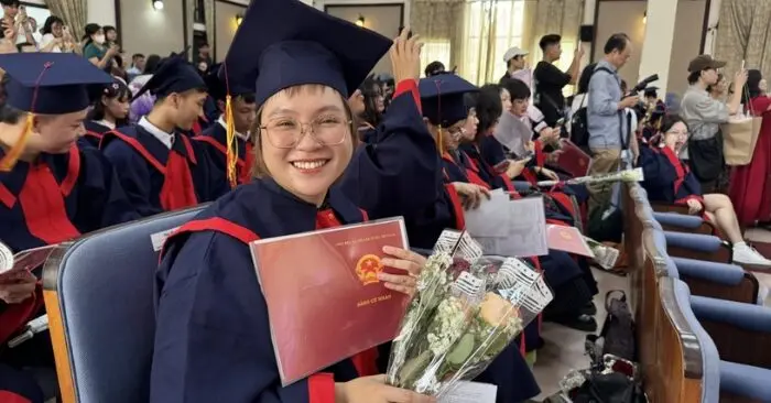 U40 bỏ việc bàn giấy