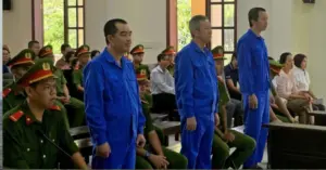 Vụ án hiệu trưởng, hiệu phó không đi dạy