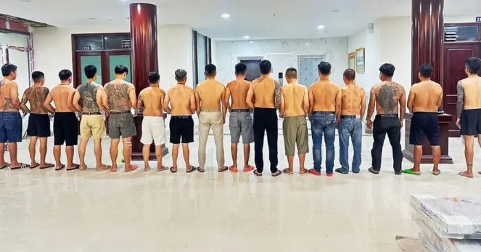 Trăm cảnh sát vây bắt nhóm giang hồ tàng trữ 10.000 viên đạn