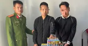 mua bán pháo hoa nổ