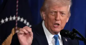 Ông Trump nói Mỹ sẽ đầu tư dầu khí Venezuela