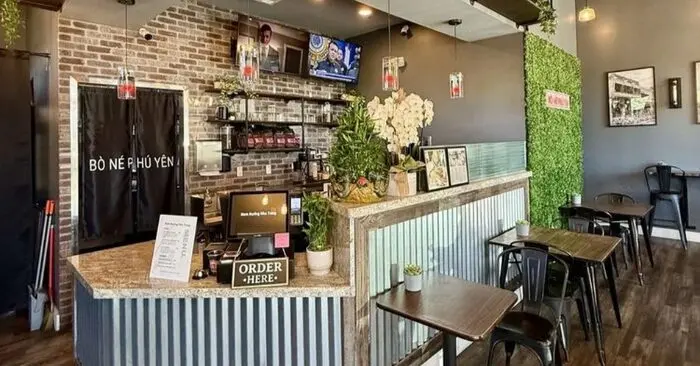 Quán nem nướng Nha Trang ở Mỹ bán 1.400 chiếc mỗi ngày