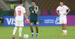 Arab Saudi thua khiến Việt Nam chưa thể vào tứ kết
