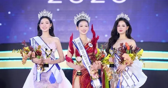 Hoa hậu Du lịch Việt Nam 2026 Nguyễn Phương Linh đăng quang
