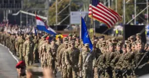 Mỹ giảm hiện diện NATO gây lo ngại tại châu Âu