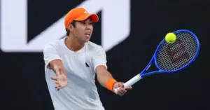 Tay vợt gốc Việt vào tứ kết Australian Open
