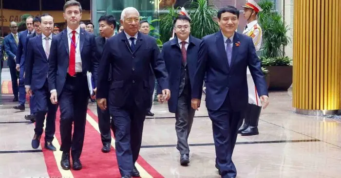 Chủ tịch Hội đồng châu Âu thăm Việt Nam