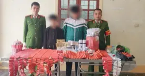 Nam sinh lớp 8 chế tạo pháo: Hơn 3.000 quả trong phòng ngủ