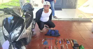 Siêu trộm đột nhập công ty lấy 10 máy tính