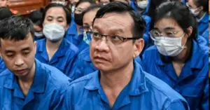 Giám đốc công ty kiểm nghiệm kẹo Kera