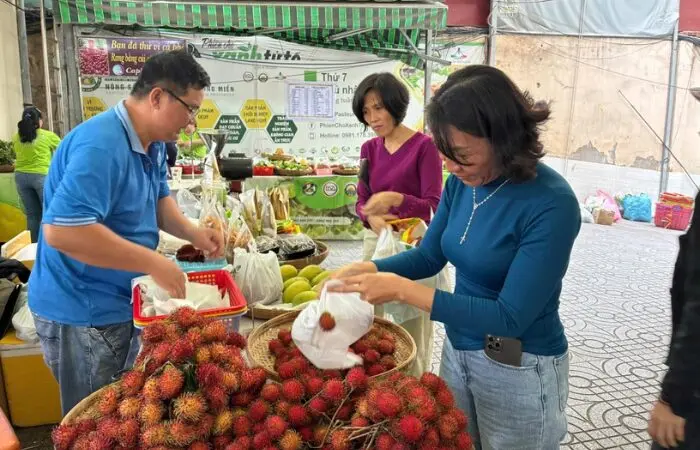 Săn chợ quê ở thành phố