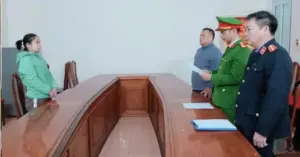Vụ vận chuyển vàng trái phép