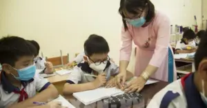Vì sao hàng nghìn giáo viên chưa nhận lương tháng 1