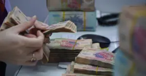 Thu nhập nhân viên ngân hàng