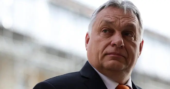 Hungary dọa chặn tiền EU nếu Ukraine không nối lại đường ống dầu