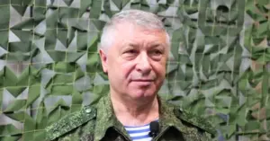 Ám sát hụt tướng Vladimir Alekseyev