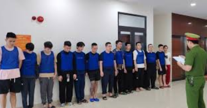Lừa đảo xuyên quốc gia: Bắt nhóm nghi phạm chiếm đoạt 100 tỷ đồng