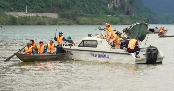 Gia đình 7 người gặp nạn