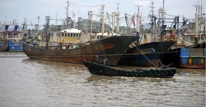 bắt tàu cá Trung Quốc