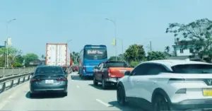 Quốc lộ 1 qua miền Trung chịu áp lực lớn khi dòng người trở lại phía Nam sau Tết
