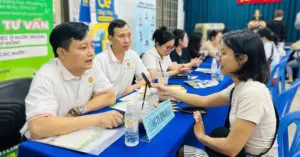 Thị trường việc làm phục hồi mạnh