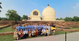 Tour tâm linh sau Tết: Khách Việt chi trăm triệu