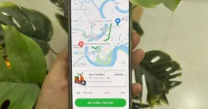 Người Sài Gòn chật vật gọi xe công nghệ và nỗi lo bị ép giá