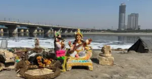 Sông Yamuna ô nhiễm khiến hàng triệu người Ấn Độ khát nước