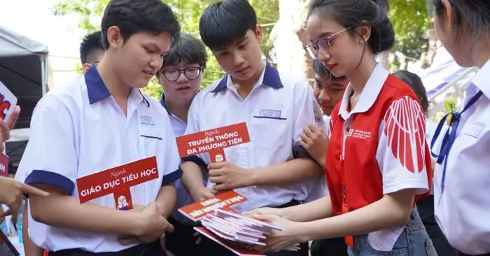 Tuyển sinh Sư phạm 2026: Buộc chọn 5 nguyện vọng đầu